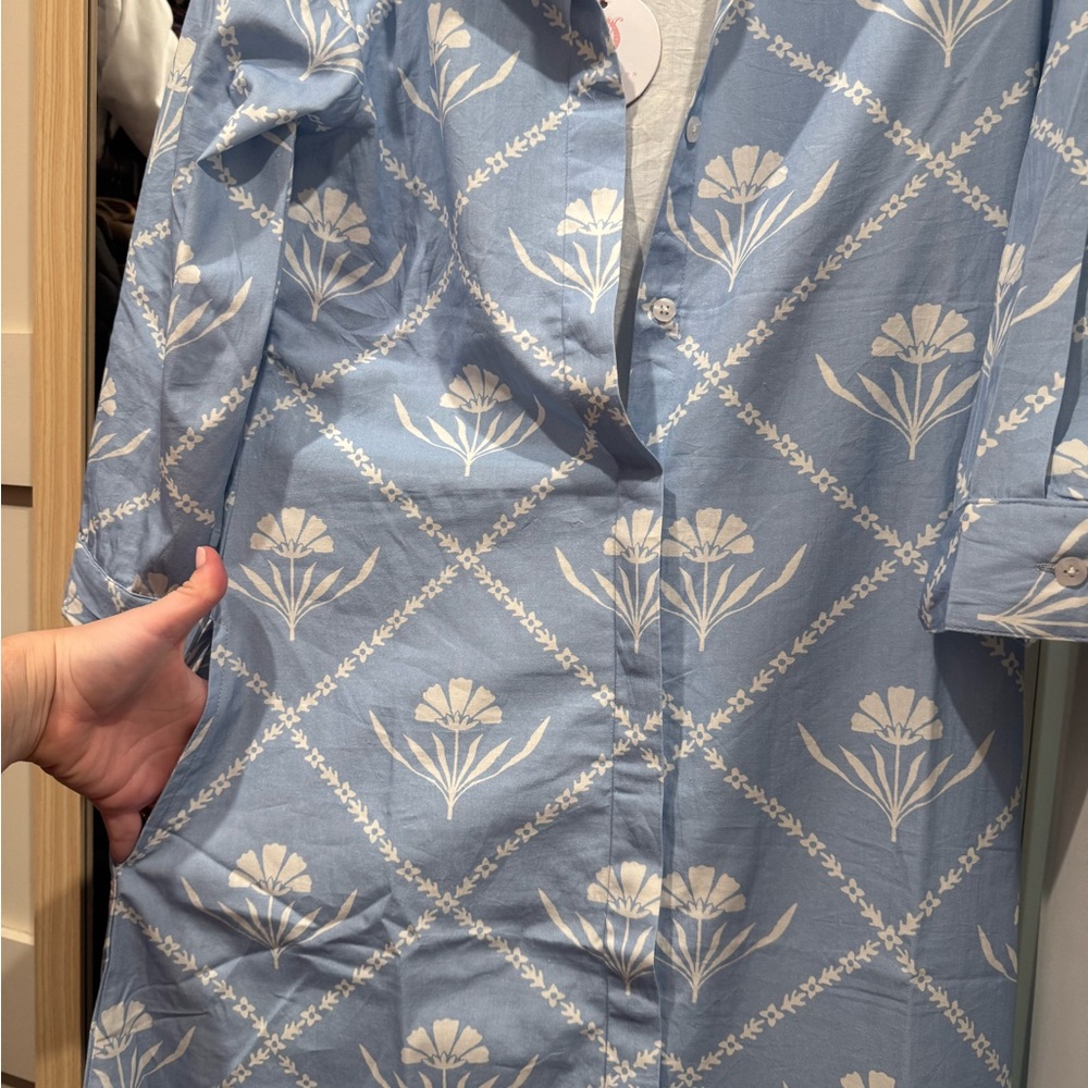 Victoria Dunn Light Blue and White Maxi Dress - Picture 4 of 5